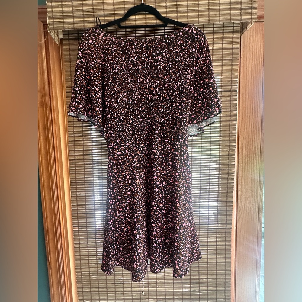 Free People Woman’s Dress with Flutter Sleeves size m